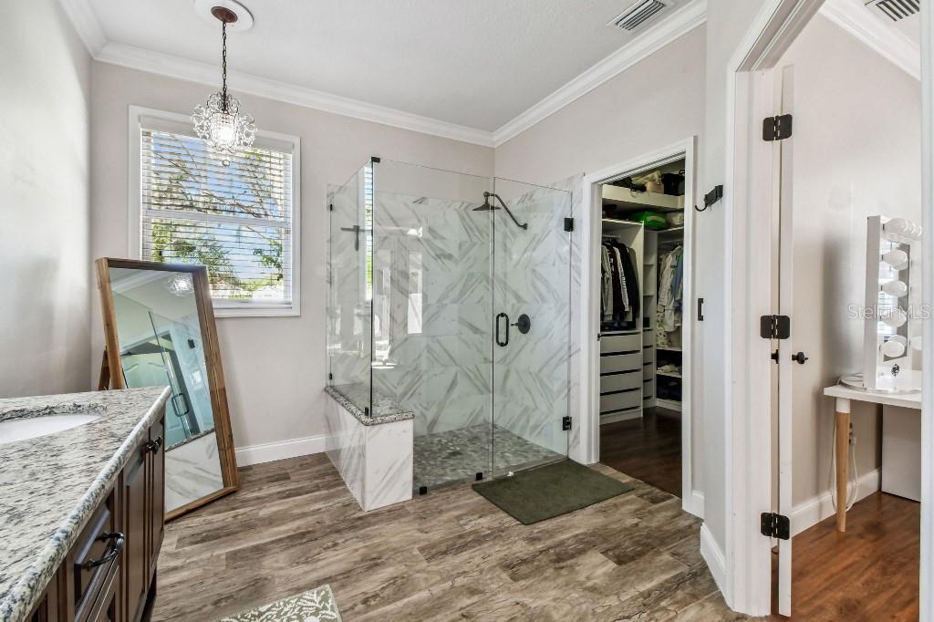 Listing photo id 11 for 19204 Wind Dancer Street