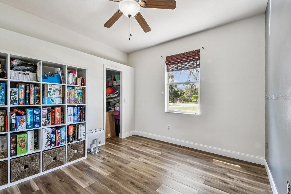 Listing photo id 14 for 19204 Wind Dancer Street