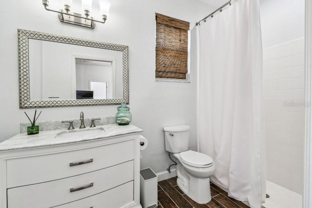 Listing photo id 19 for 19204 Wind Dancer Street