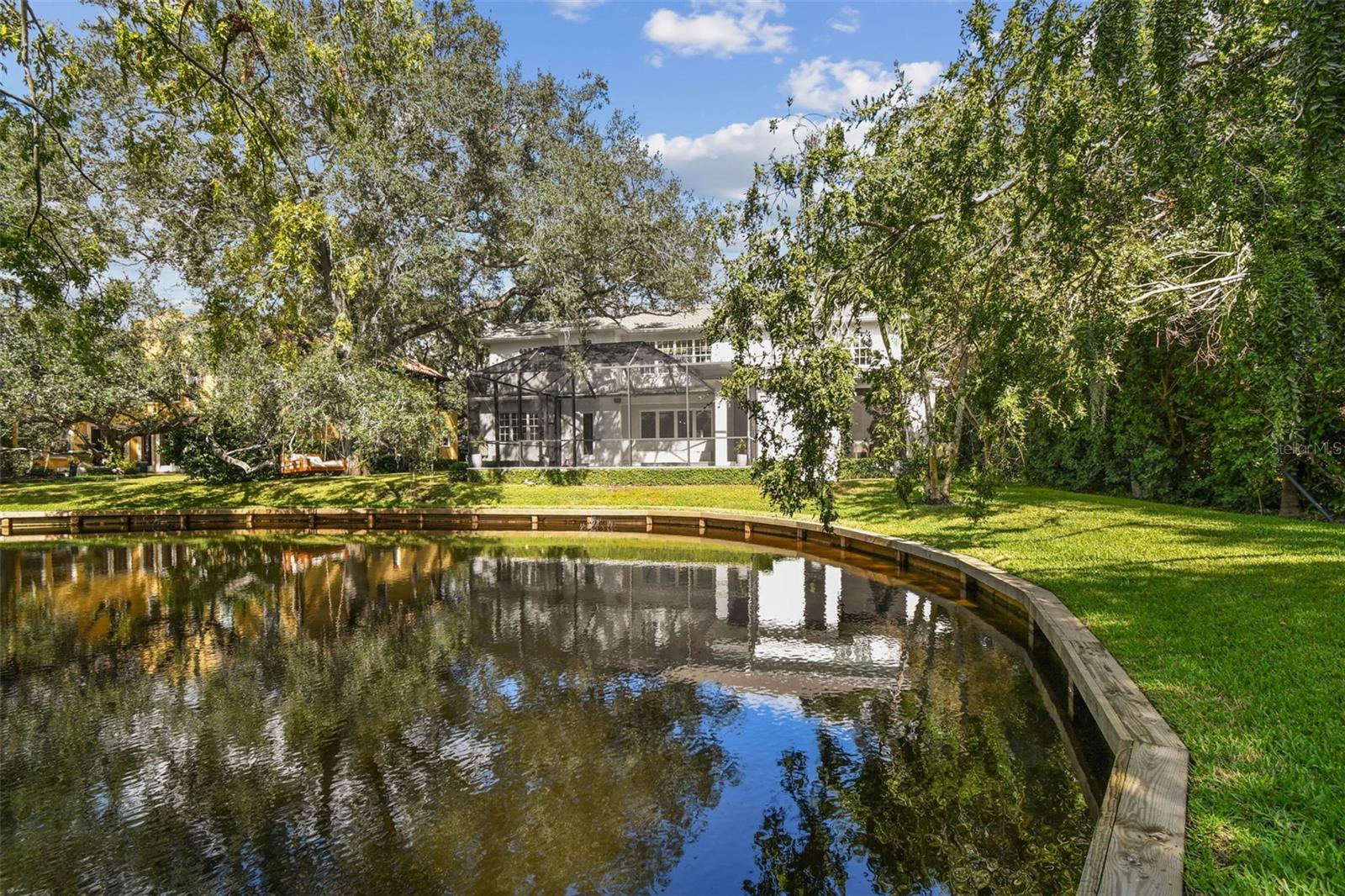 Image 13 of 64 For 2922 Hawthorne Road