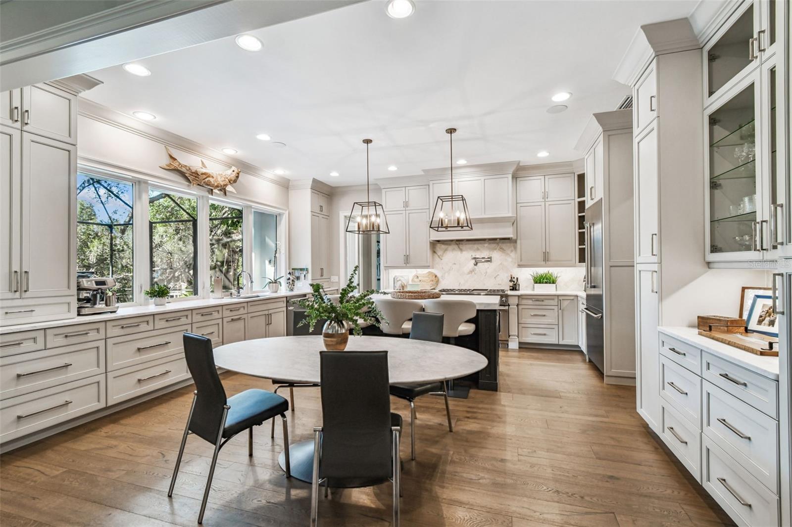 Image 26 of 64 For 2922 Hawthorne Road