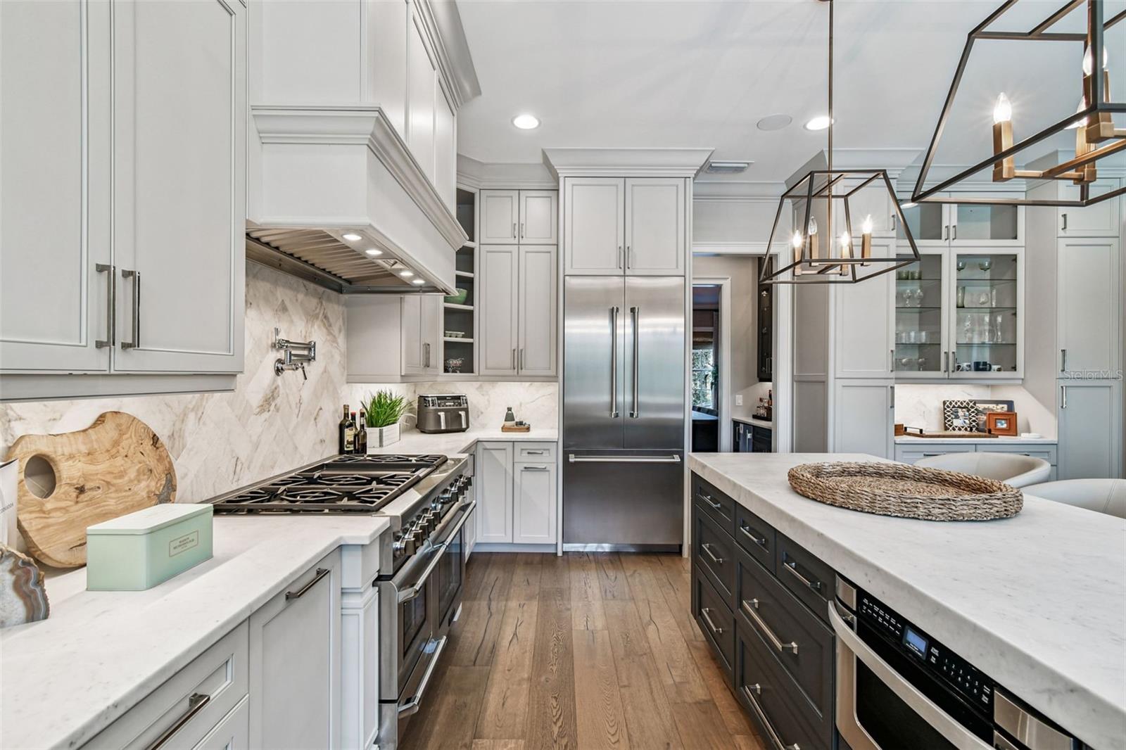 Image 30 of 64 For 2922 Hawthorne Road