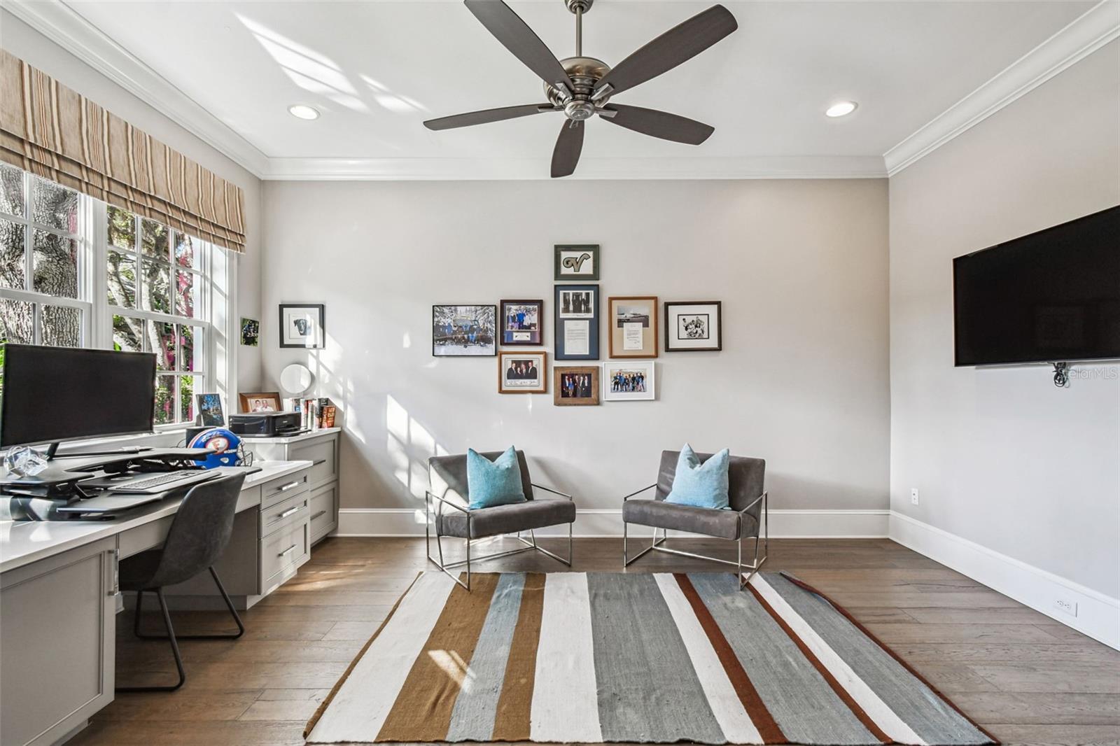 Image 33 of 64 For 2922 Hawthorne Road