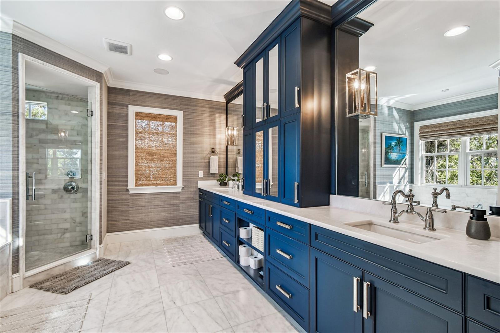 Image 6 of 64 For 2922 Hawthorne Road