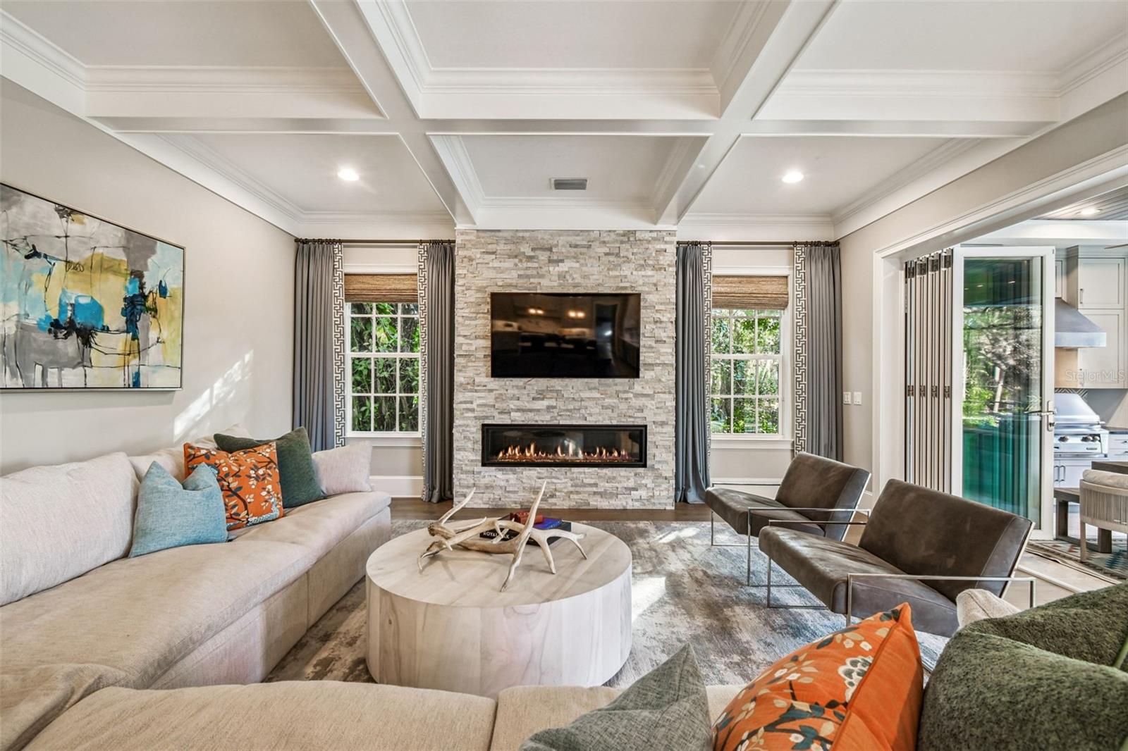 Image 7 of 64 For 2922 Hawthorne Road