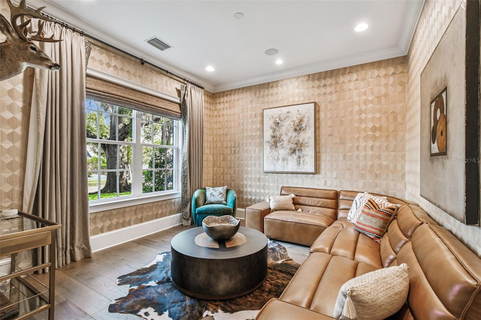 Image 8 of 64 For 2922 Hawthorne Road