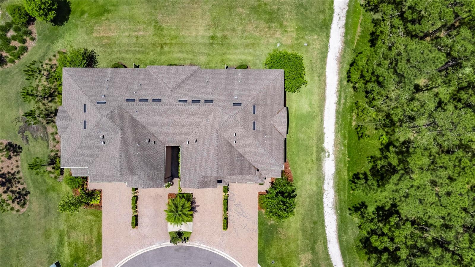 Image 14 of 88 For 4899 Isola Court