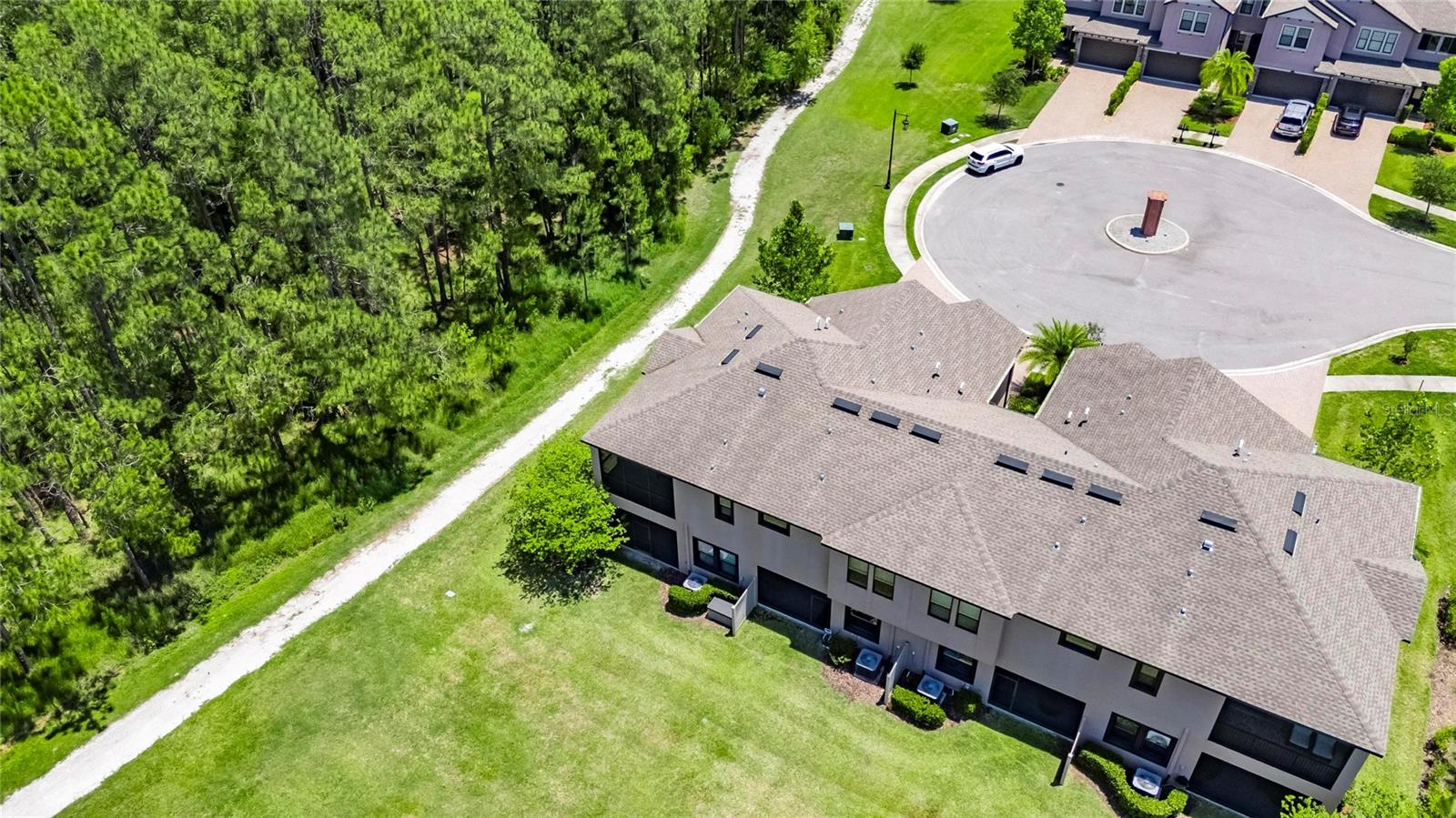 Image 6 of 88 For 4899 Isola Court