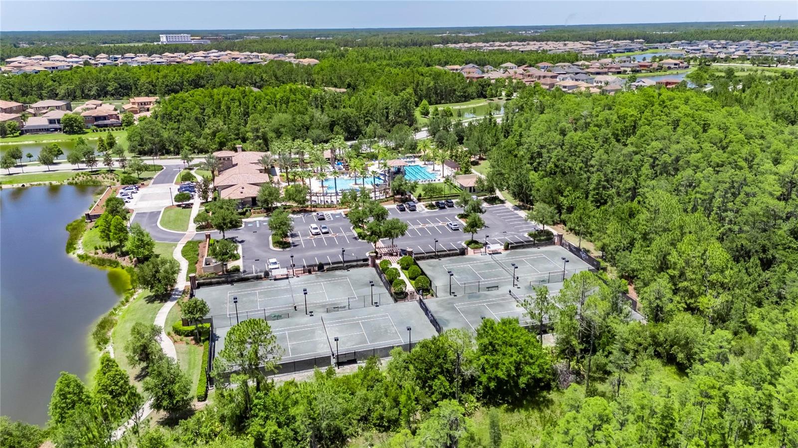 Image 85 of 88 For 4899 Isola Court