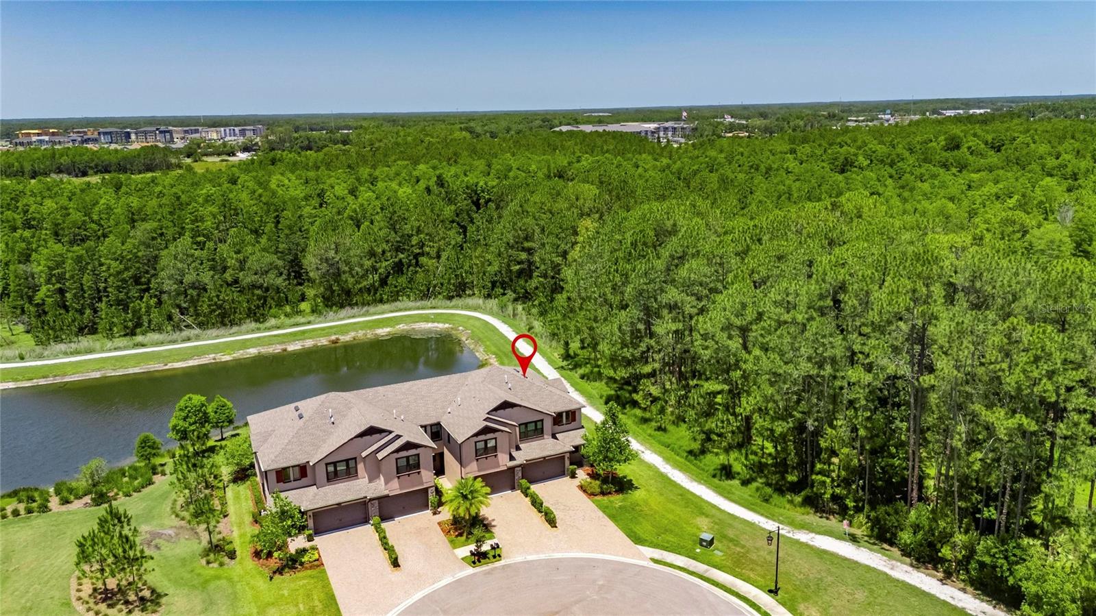 Image 9 of 88 For 4899 Isola Court