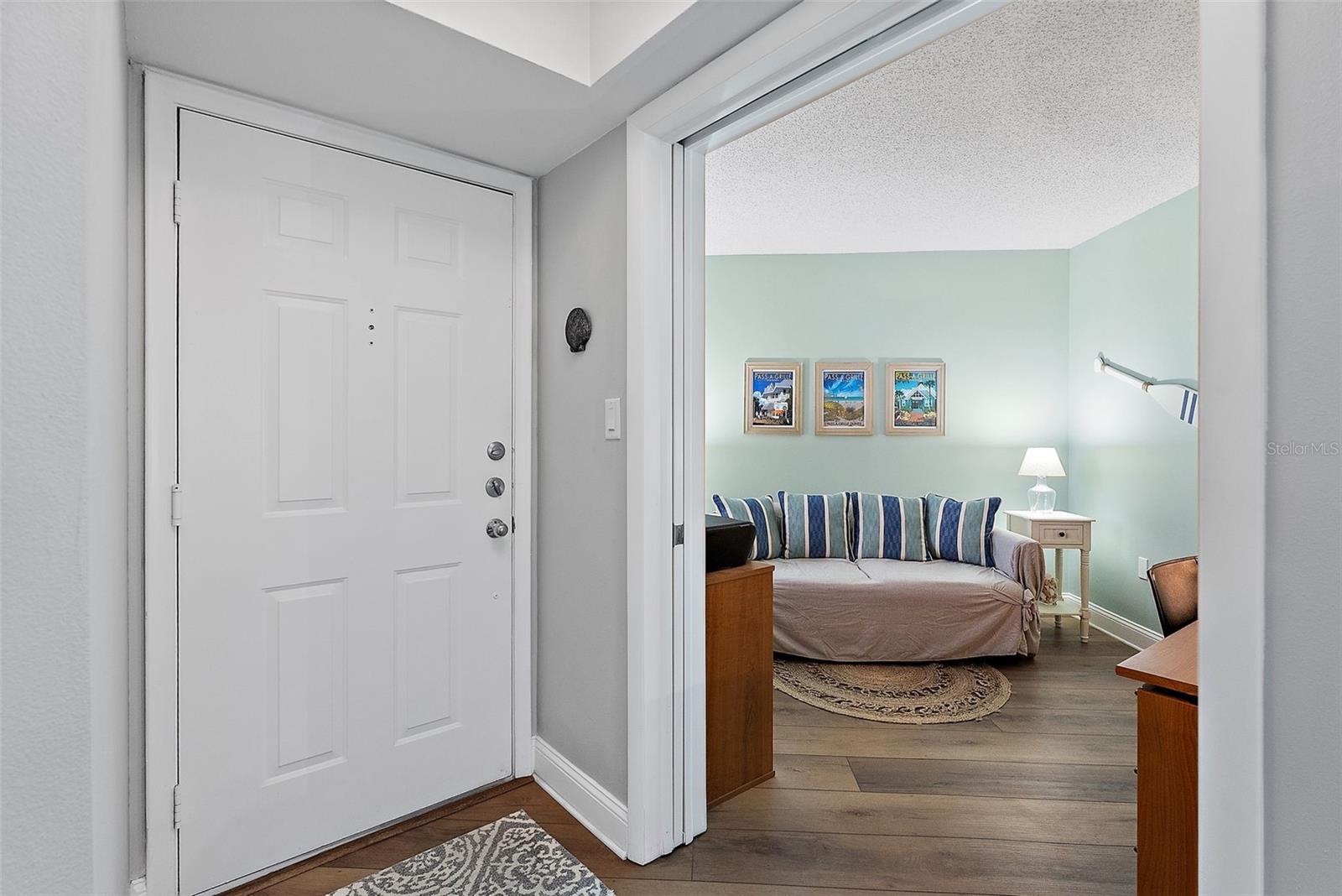 Image 19 of 36 For 5155 Isla Key Boulevard S 401