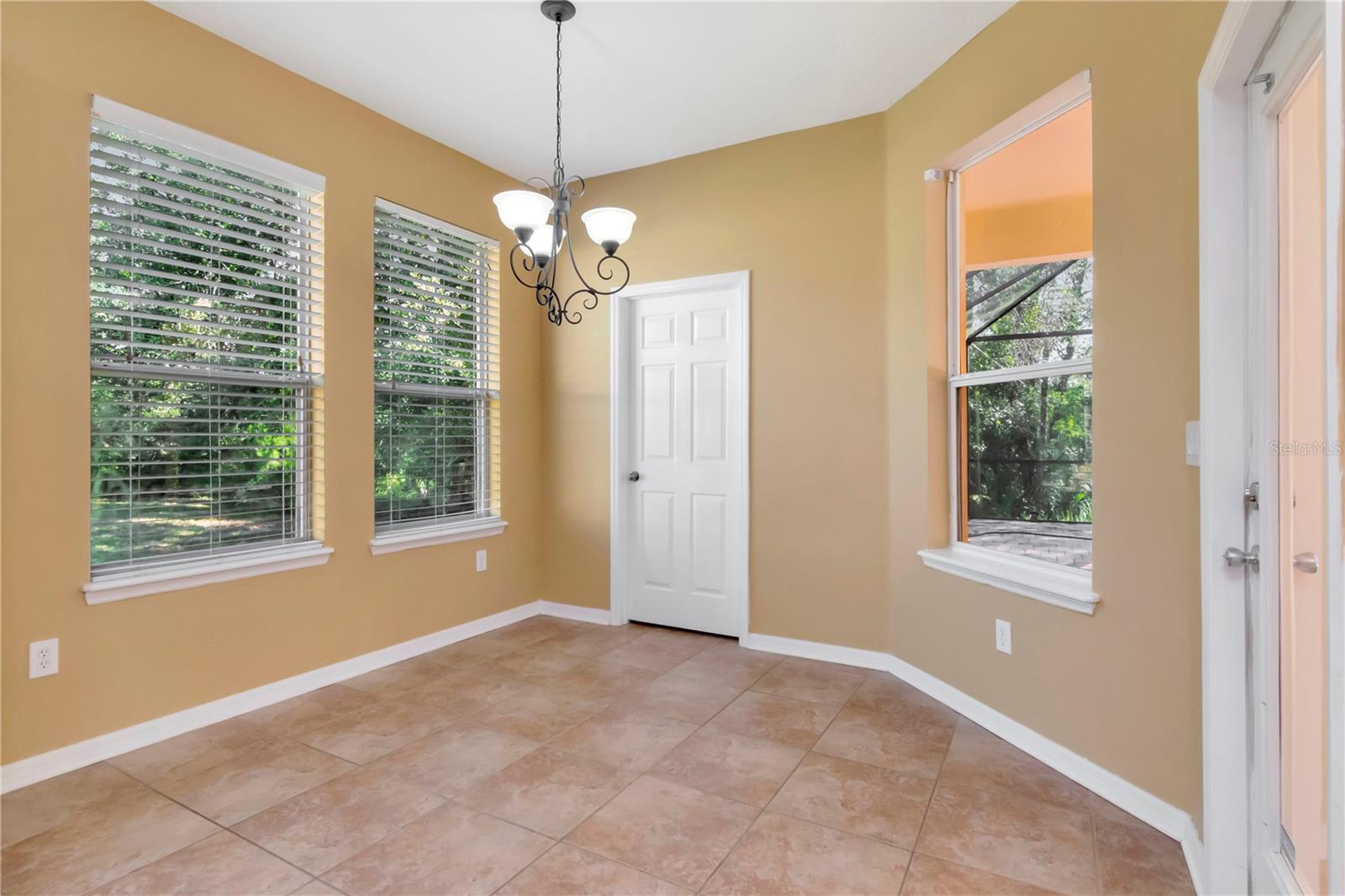 Image 14 of 27 For 16102 Colchester Palms Drive A