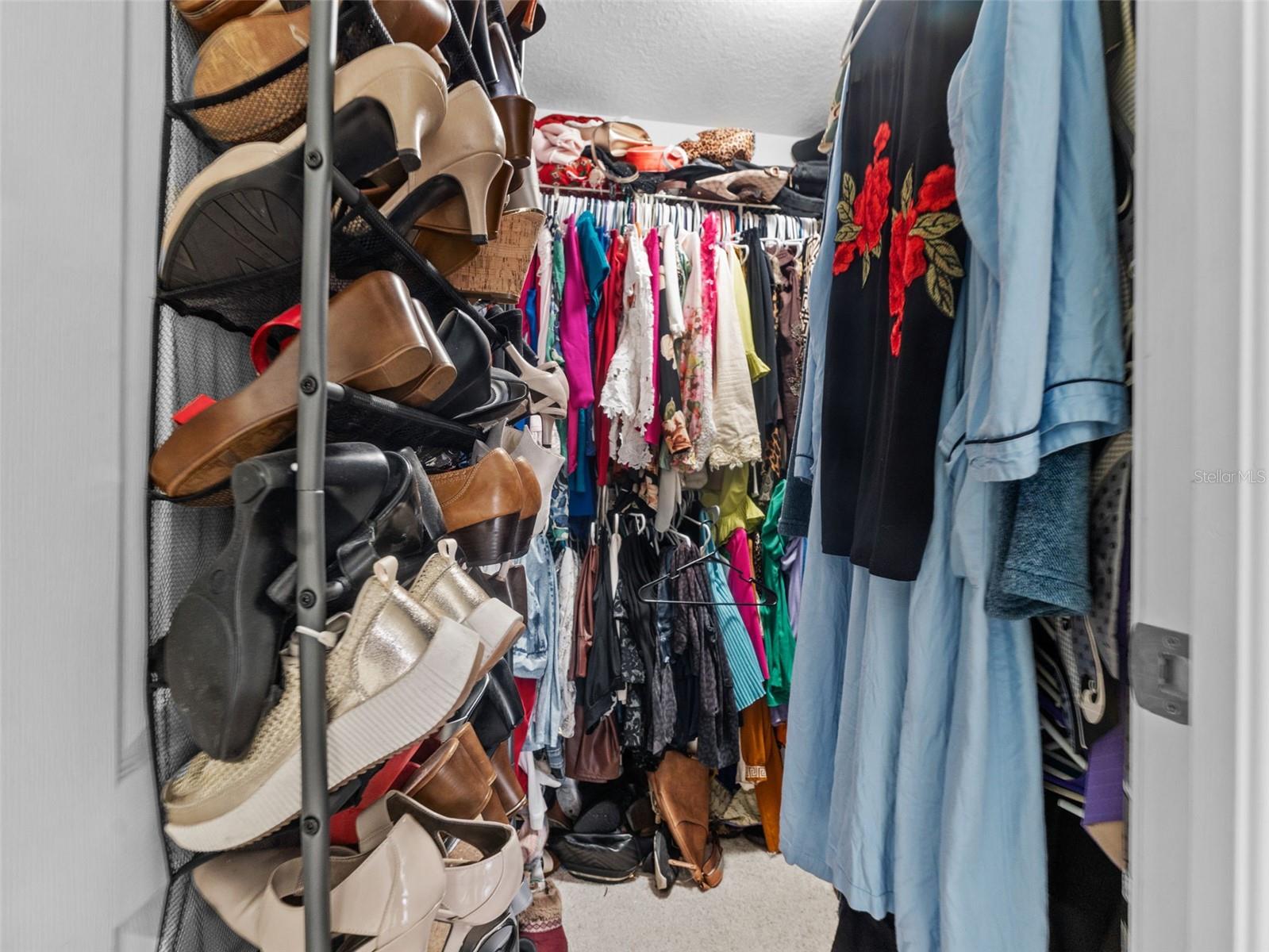 Image 22 of 43 For 12303 Holmwood Greens Place