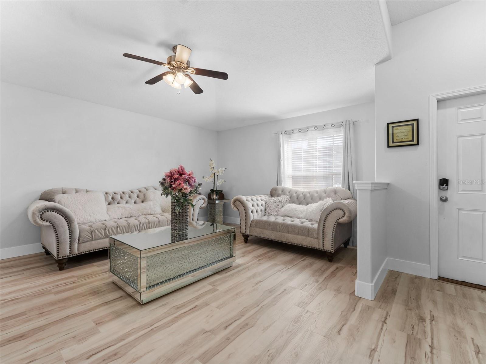 Image 6 of 43 For 12303 Holmwood Greens Place