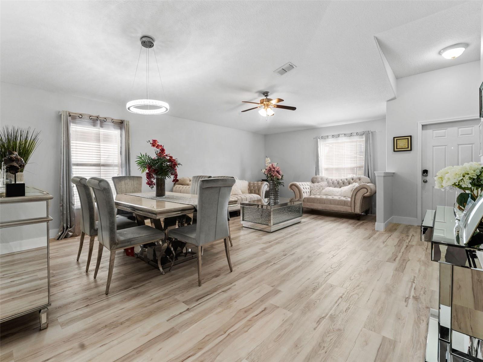 Image 7 of 43 For 12303 Holmwood Greens Place