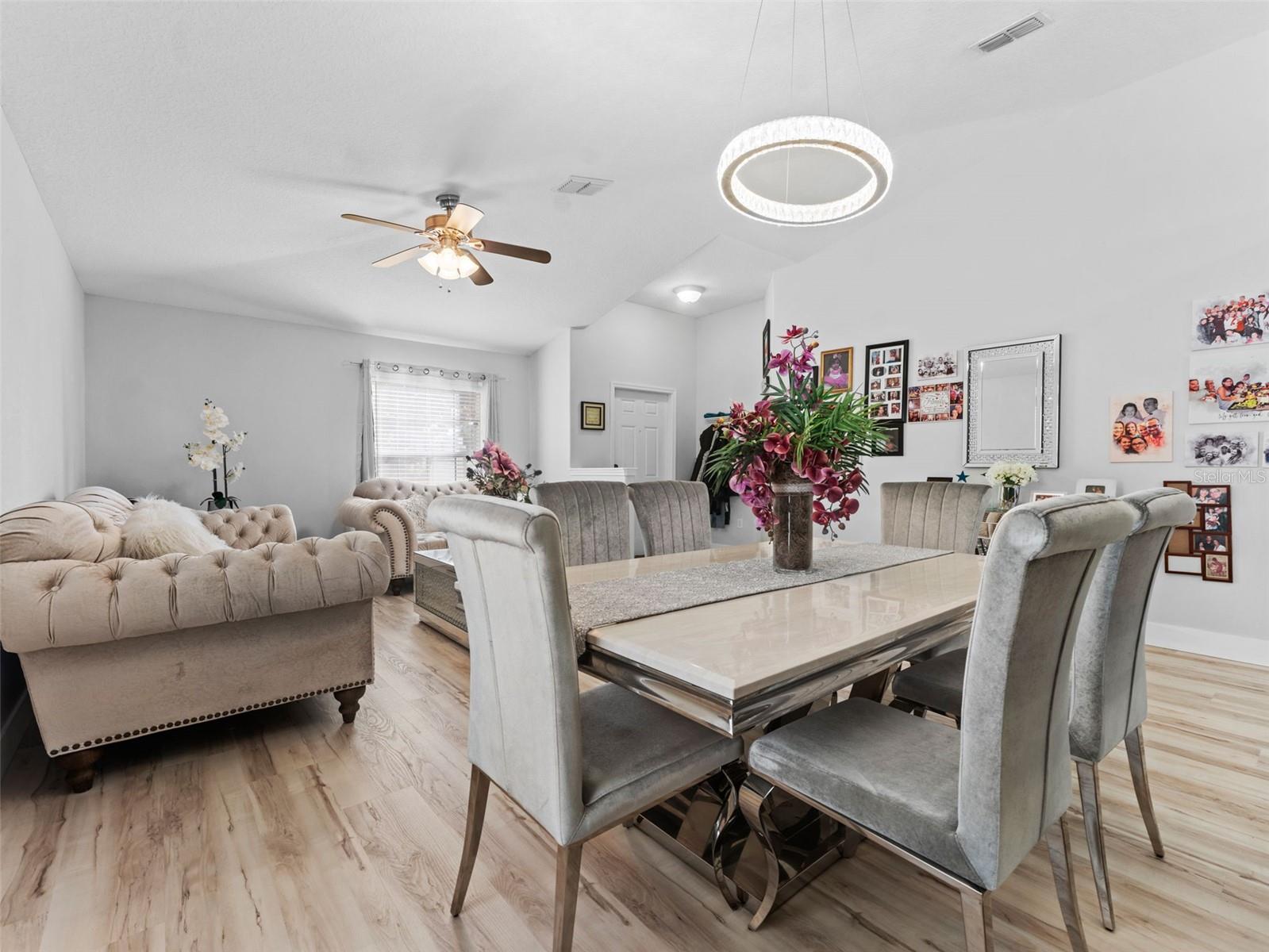 Image 8 of 43 For 12303 Holmwood Greens Place