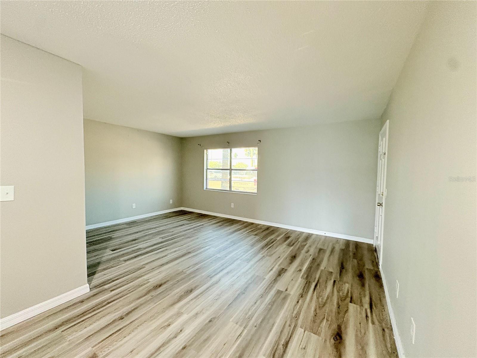 Image 3 of 10 For 9005 Tudor Drive H105