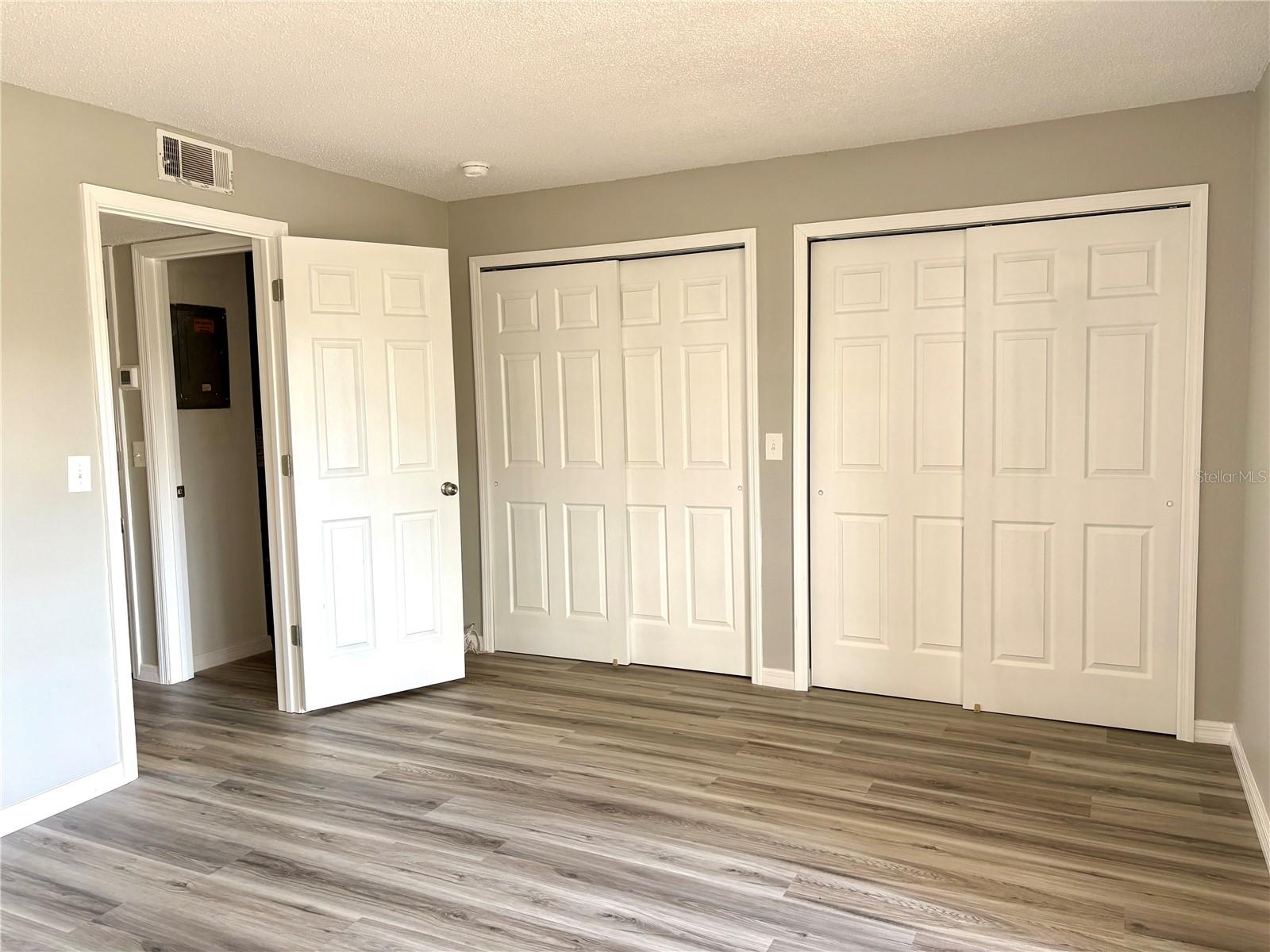 Image 6 of 10 For 9005 Tudor Drive H105