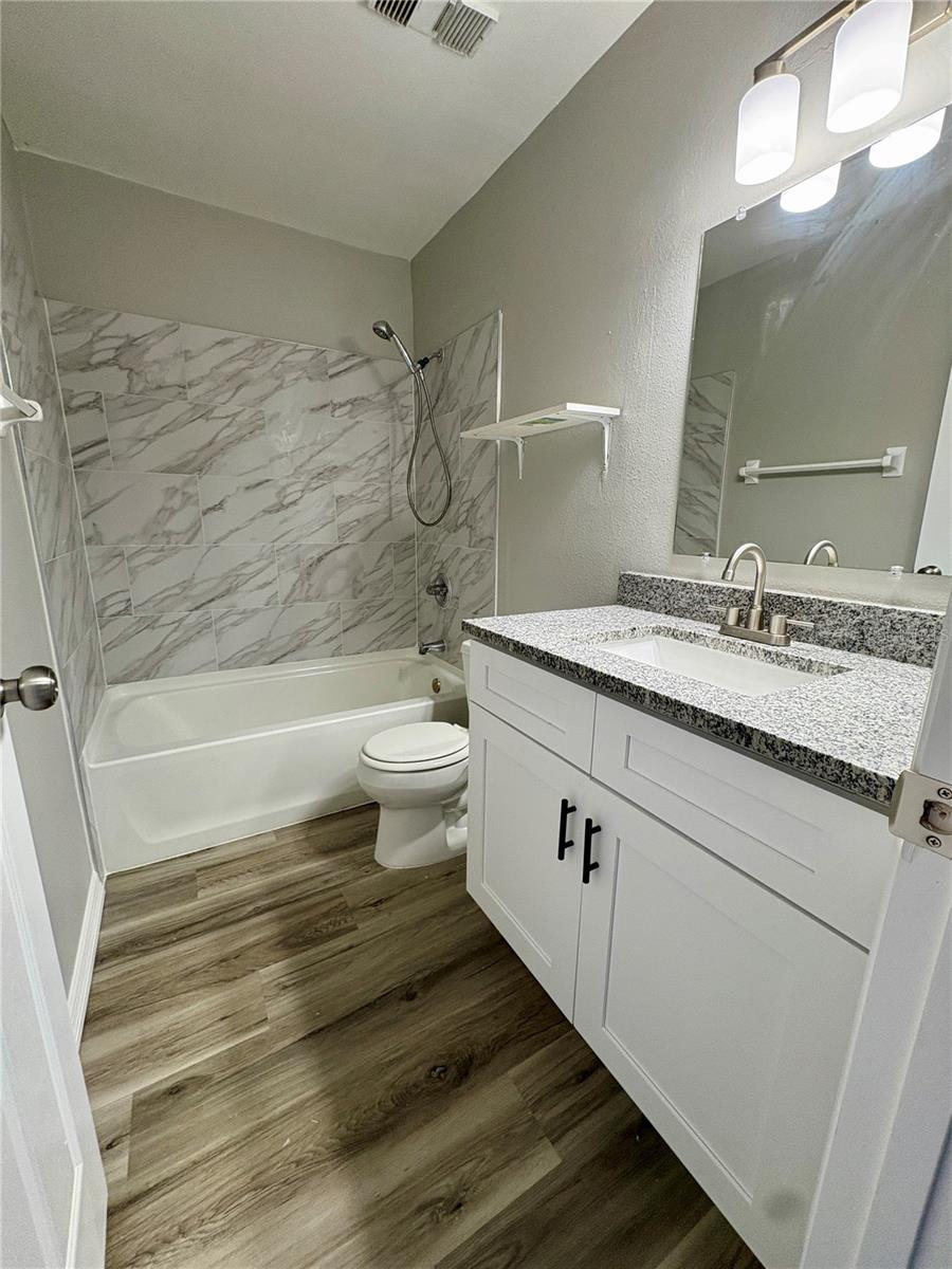 Image 7 of 10 For 9005 Tudor Drive H105