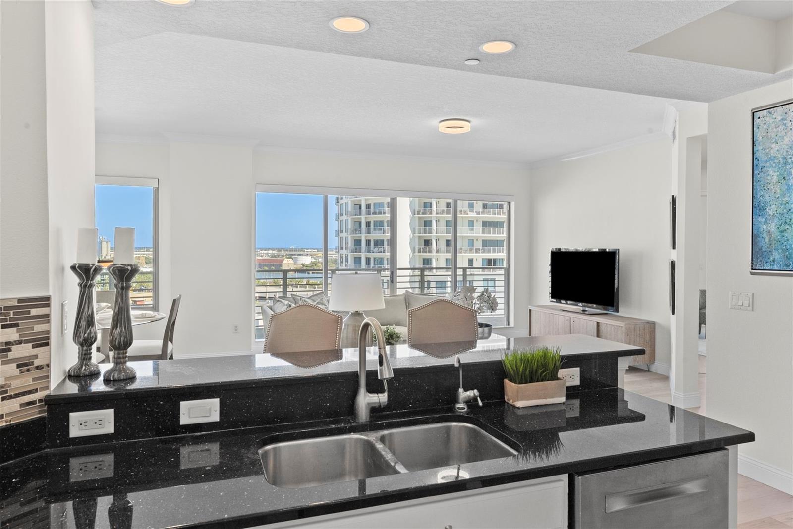 Image 20 of 52 For 449 12th Street 1101