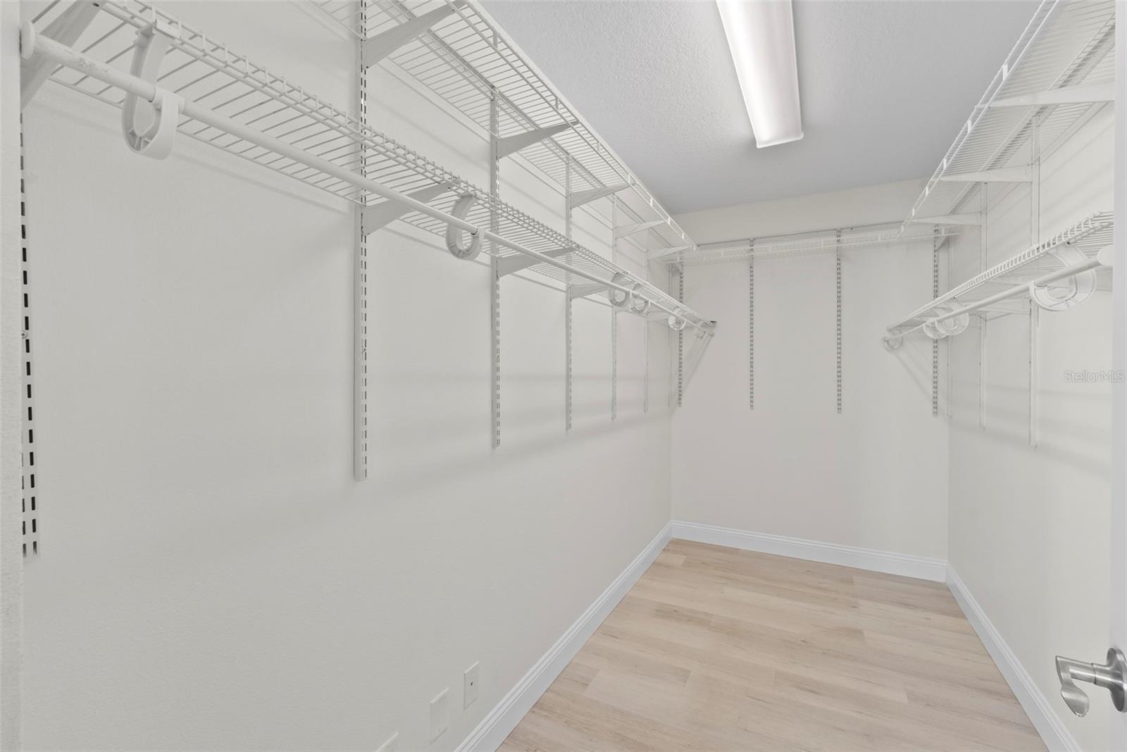 Image 30 of 52 For 449 12th Street 1101