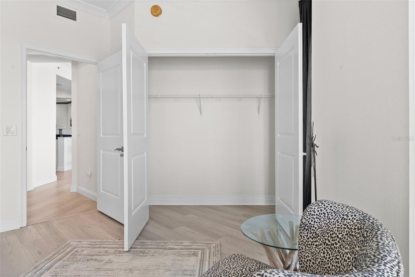 Image 36 of 52 For 449 12th Street 1101