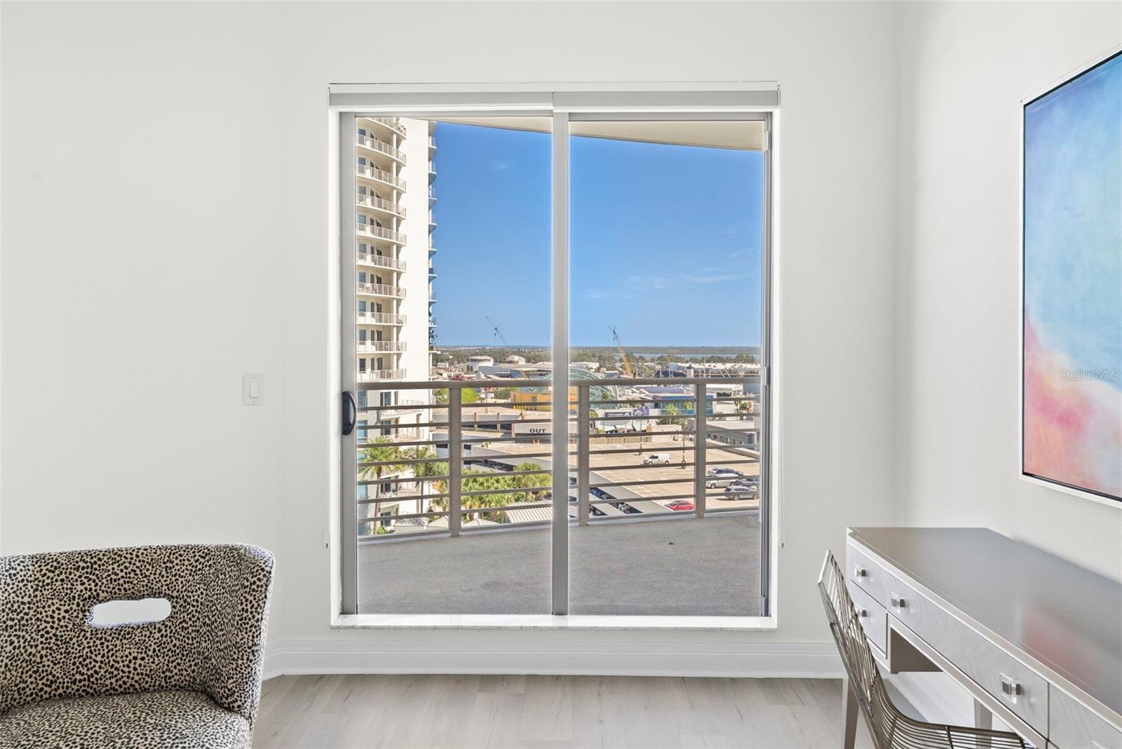 Image 37 of 52 For 449 12th Street 1101