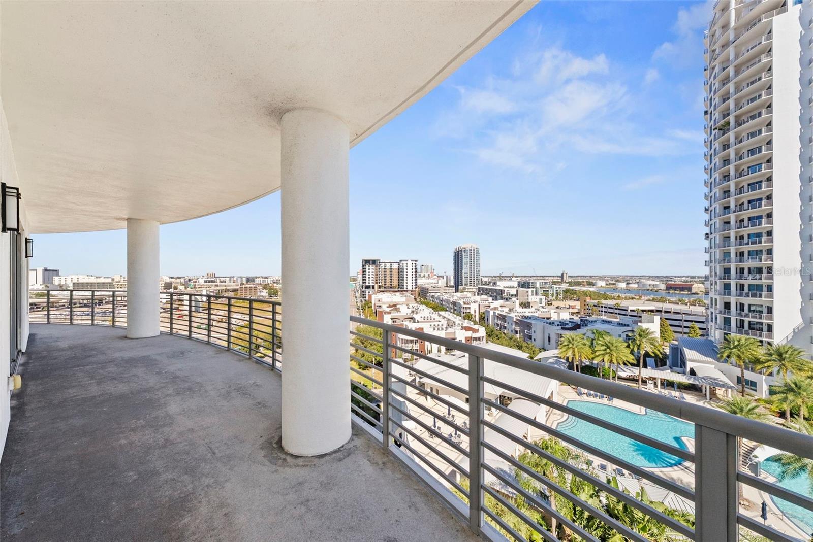 Image 42 of 52 For 449 12th Street 1101