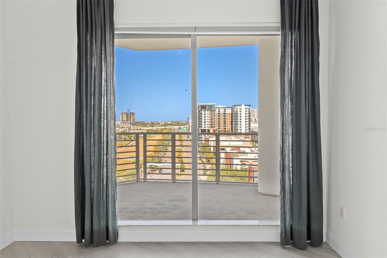 Image 47 of 52 For 449 12th Street 1101