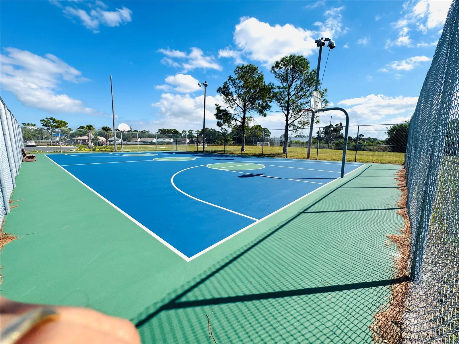 Image 33 of 36 For 6661 121st Avenue B