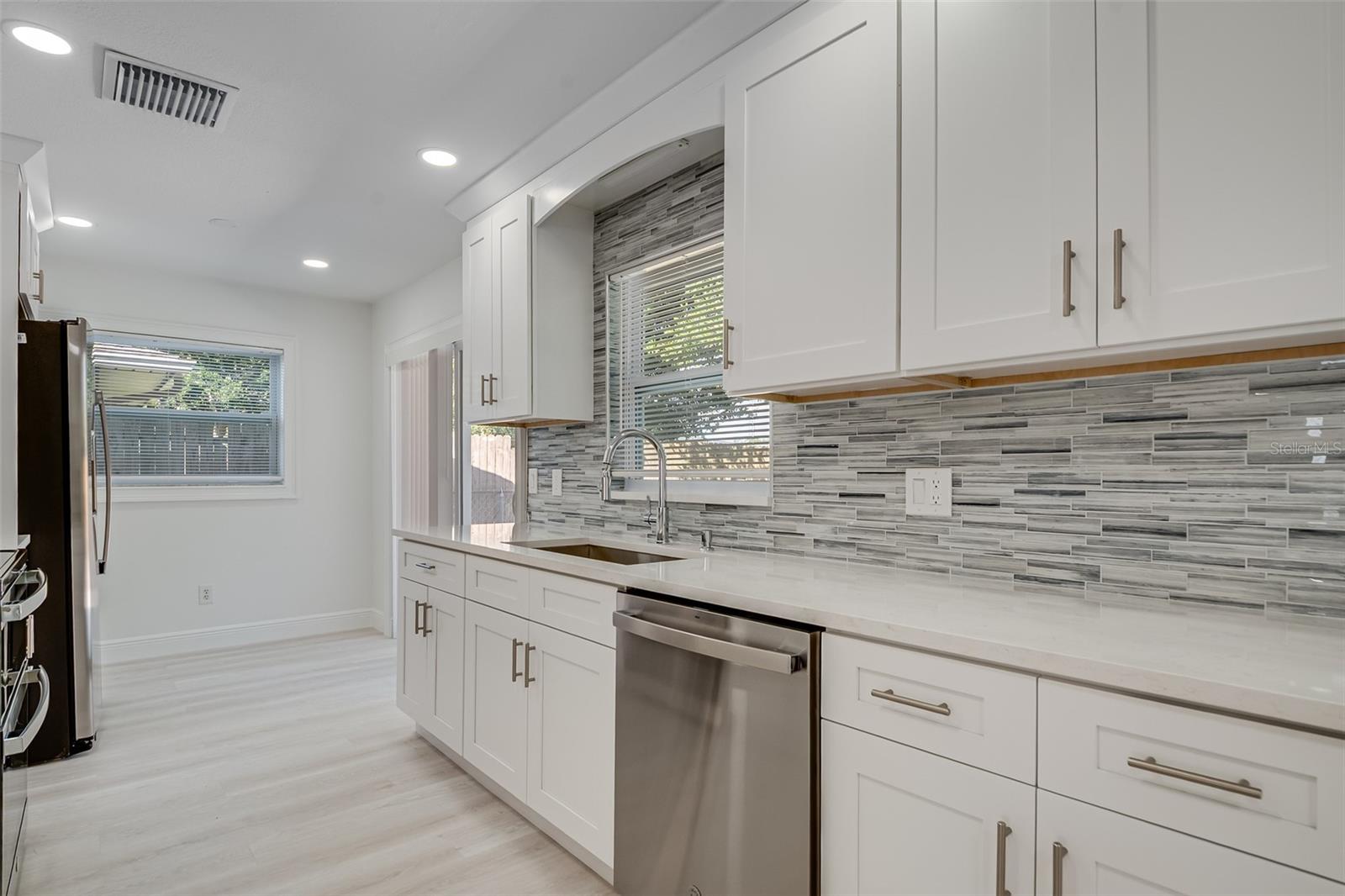 Image 6 of 24 For 1806 Forest Drive