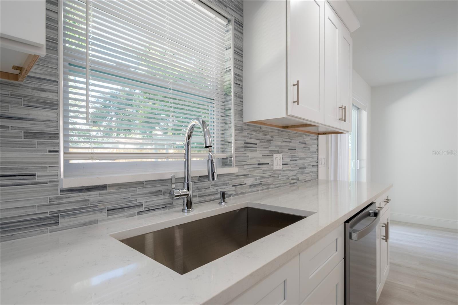 Image 8 of 24 For 1806 Forest Drive