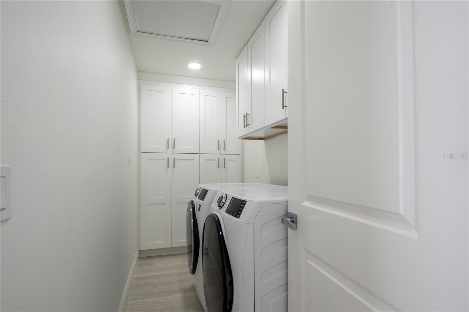 Image 9 of 24 For 1806 Forest Drive