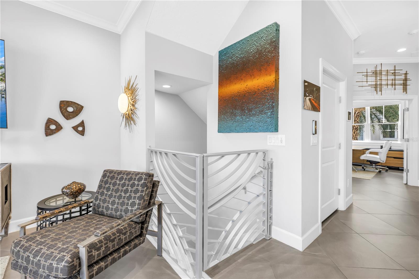 Image 14 of 66 For 6024 Moorings Drive S