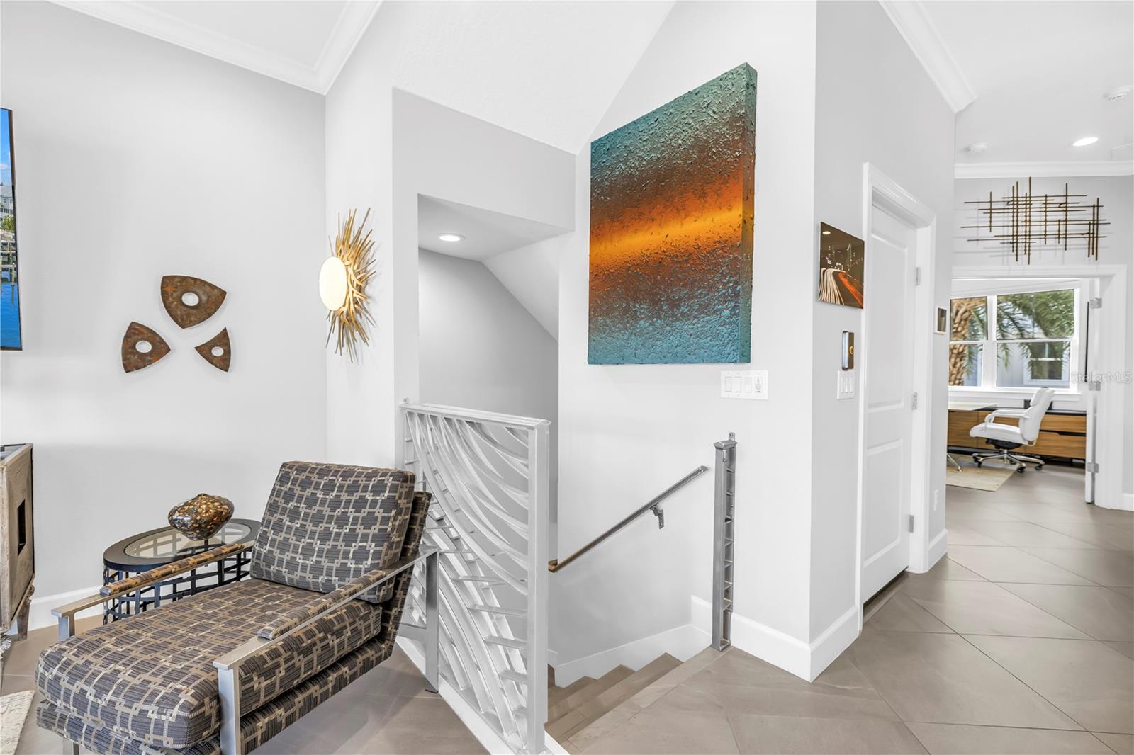 Image 15 of 66 For 6024 Moorings Drive S