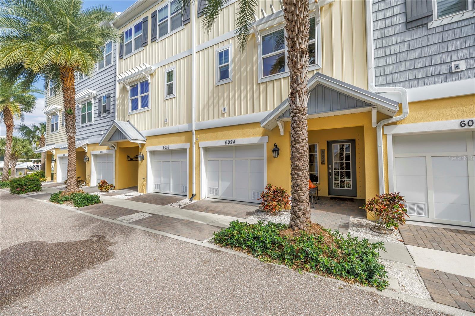 Image 53 of 66 For 6024 Moorings Drive S