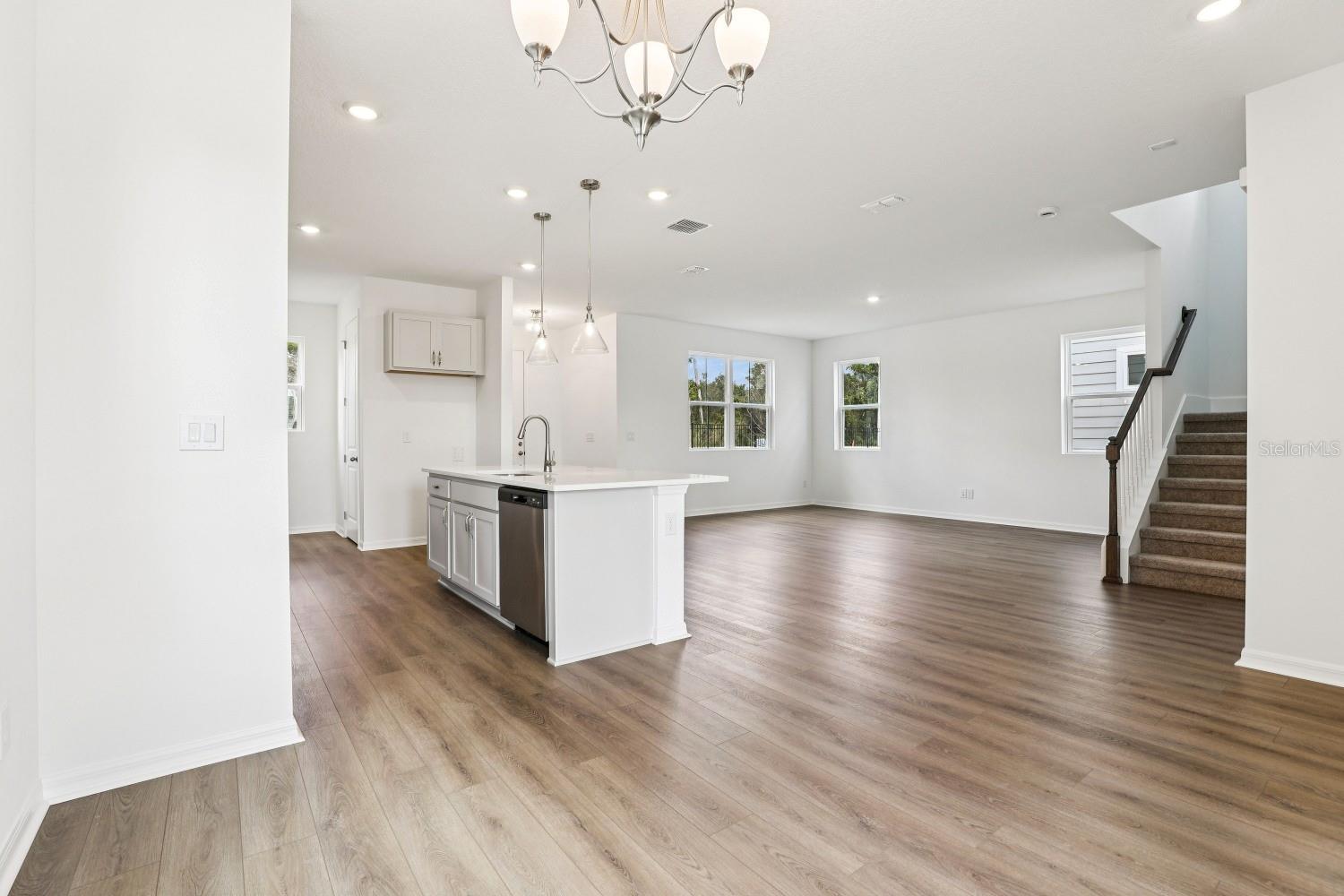 Image 10 of 40 For 2485 Zuni Road