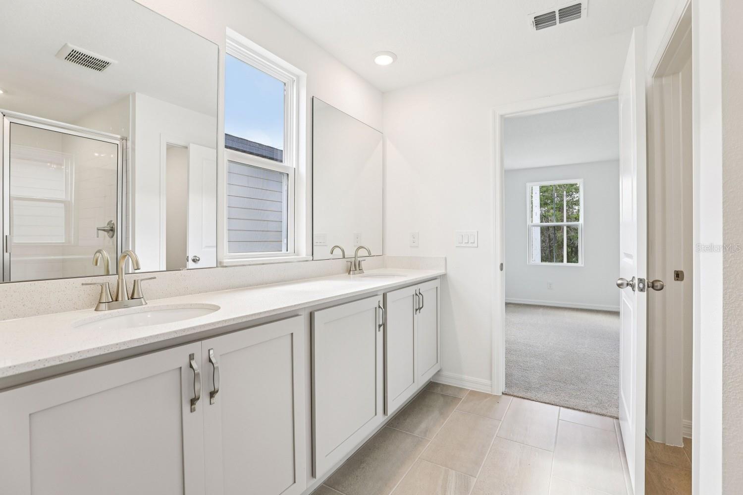 Image 31 of 40 For 2485 Zuni Road