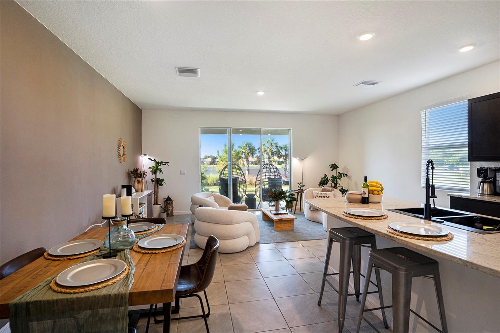 Image 11 of 30 For 194 Mangrove Shade Circle