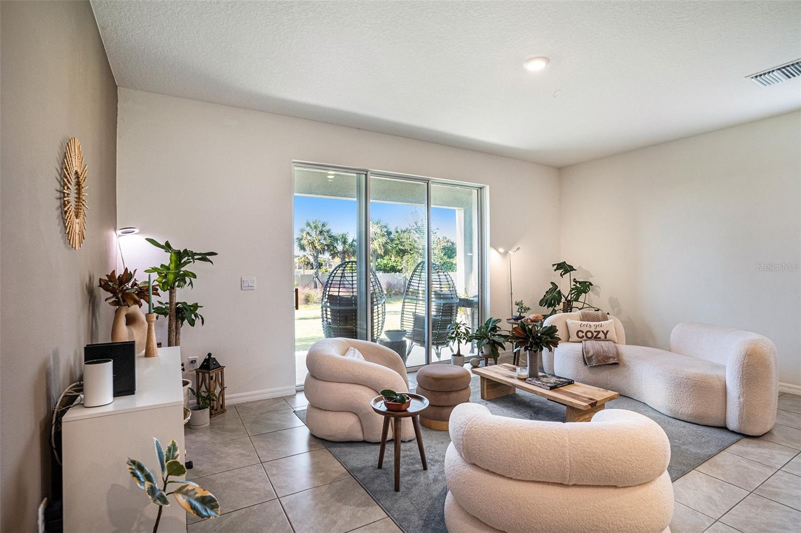 Image 6 of 30 For 194 Mangrove Shade Circle