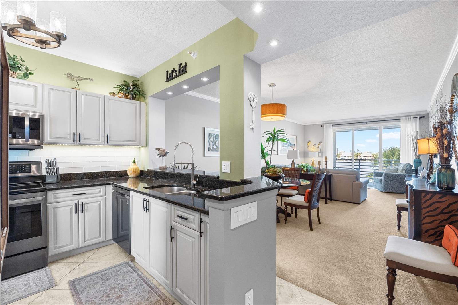 Image 4 of 54 For 7892 Sailboat Key Boulevard S 206