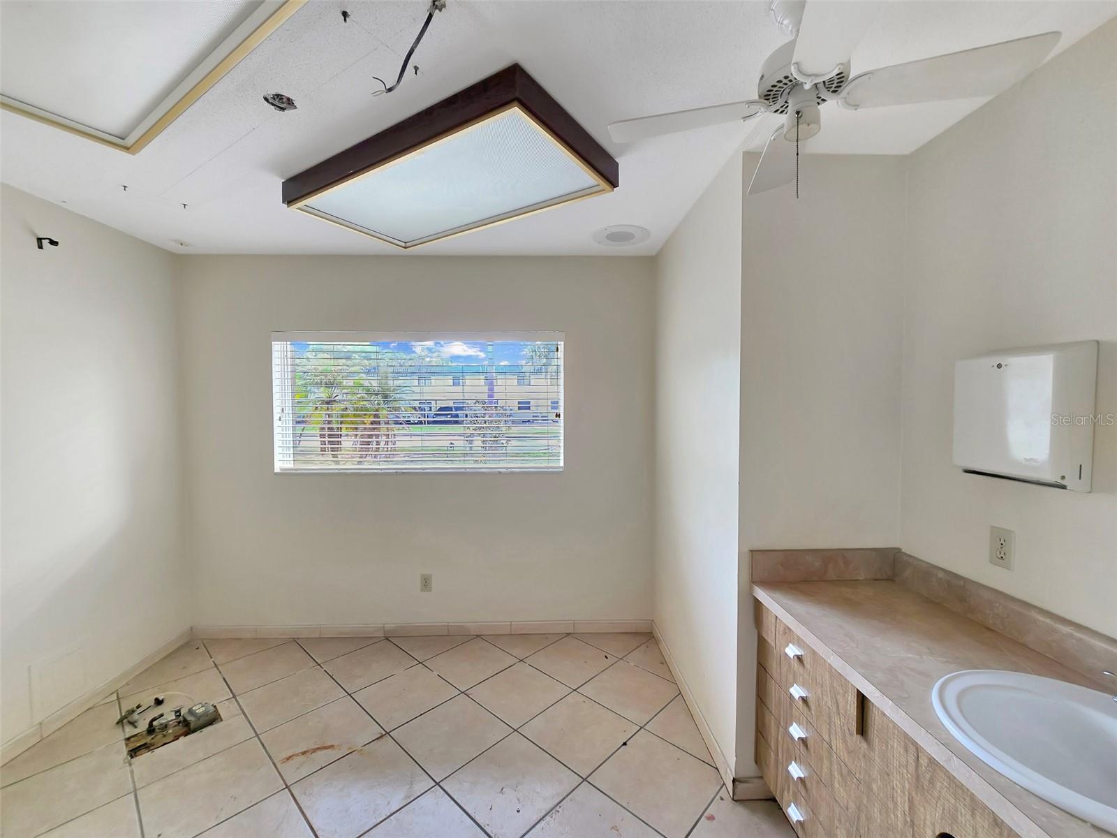 Image 9 of 9 For 600 Eustis Street