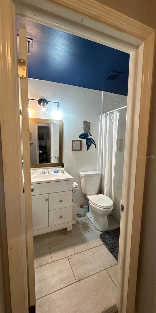 Image 28 of 44 For 7851 84th Lane