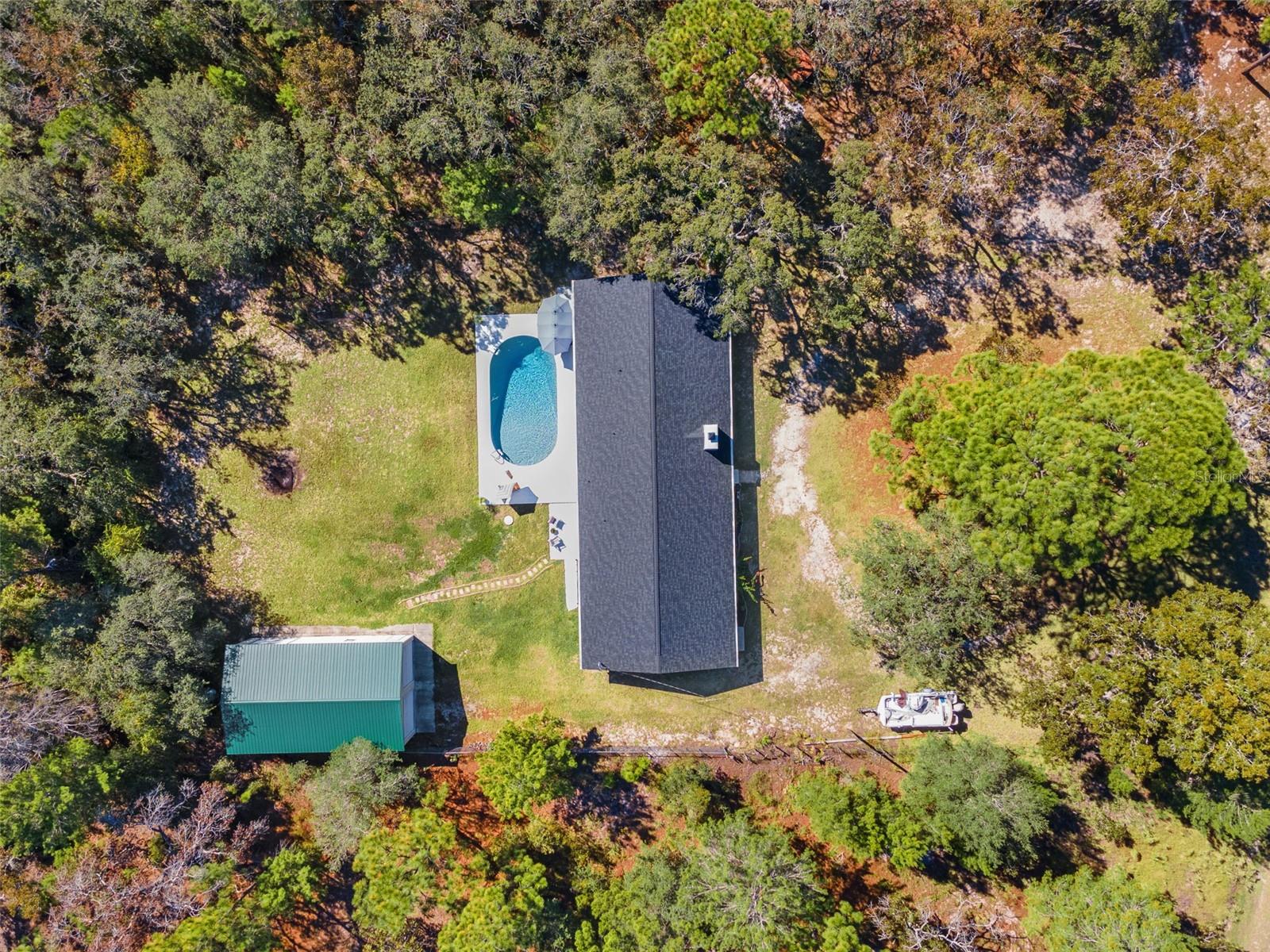 Image 5 of 77 For 17504 Thomas Boulevard