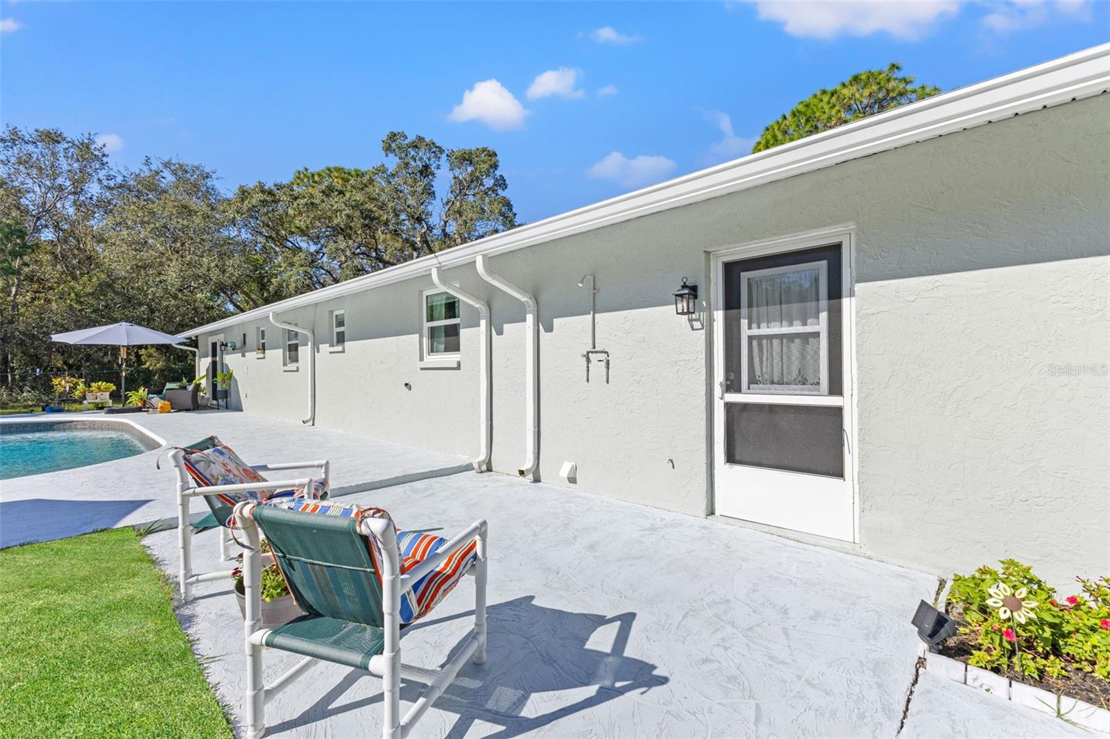 Image 60 of 77 For 17504 Thomas Boulevard