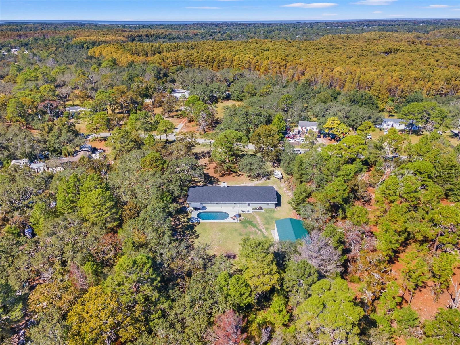 Image 68 of 77 For 17504 Thomas Boulevard