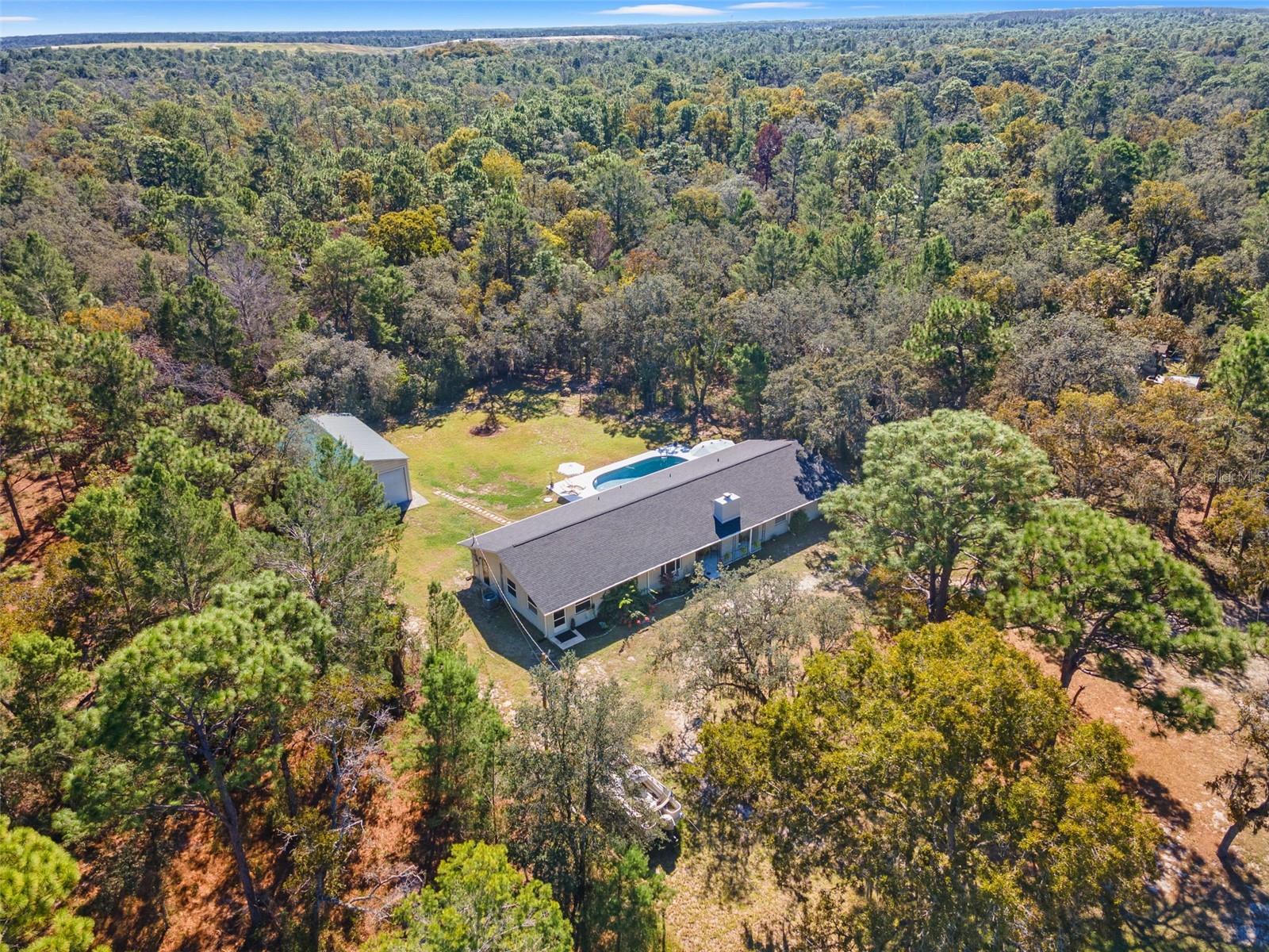 Image 70 of 77 For 17504 Thomas Boulevard