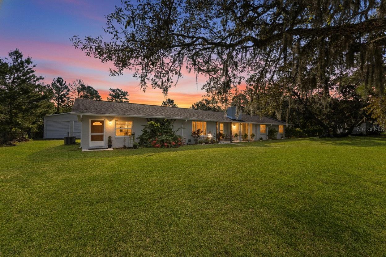 Image 76 of 77 For 17504 Thomas Boulevard