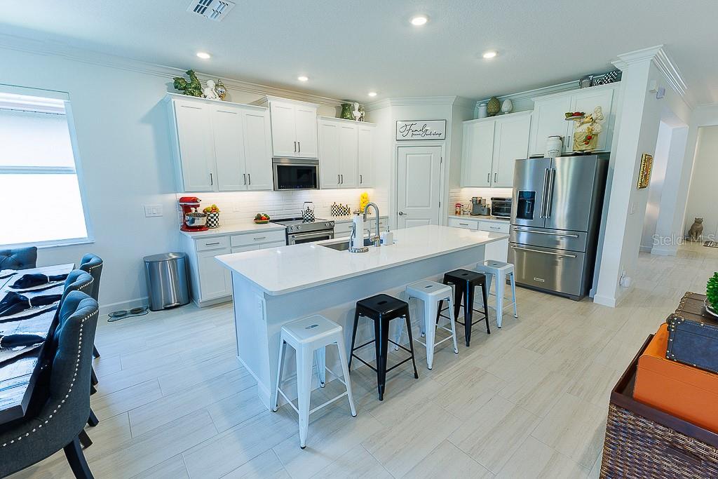 Image 13 of 77 For 10367 Banyan Breeze Boulevard