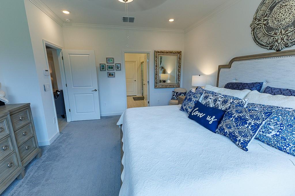 Image 26 of 77 For 10367 Banyan Breeze Boulevard